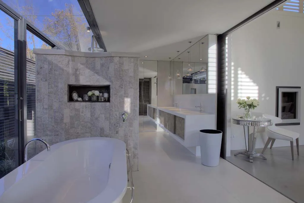 property_[object Object]_12