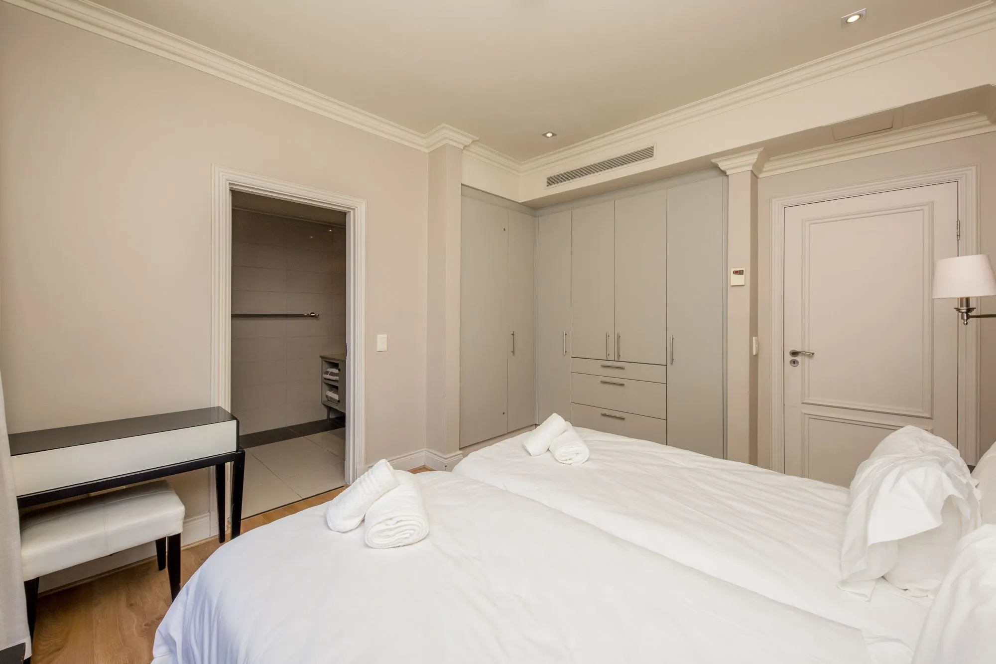 property_[object Object]_14