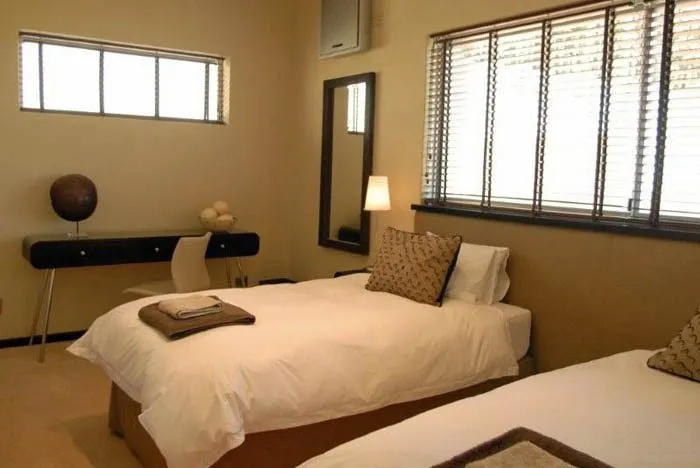 property_[object Object]_7