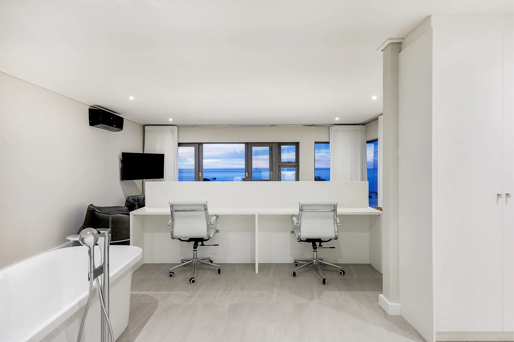 property_[object Object]_11