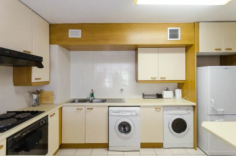 property_[object Object]_6