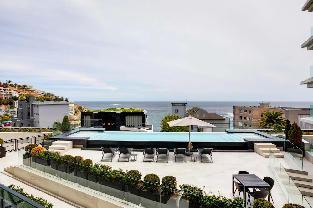Aurum 202, Bantry Bay