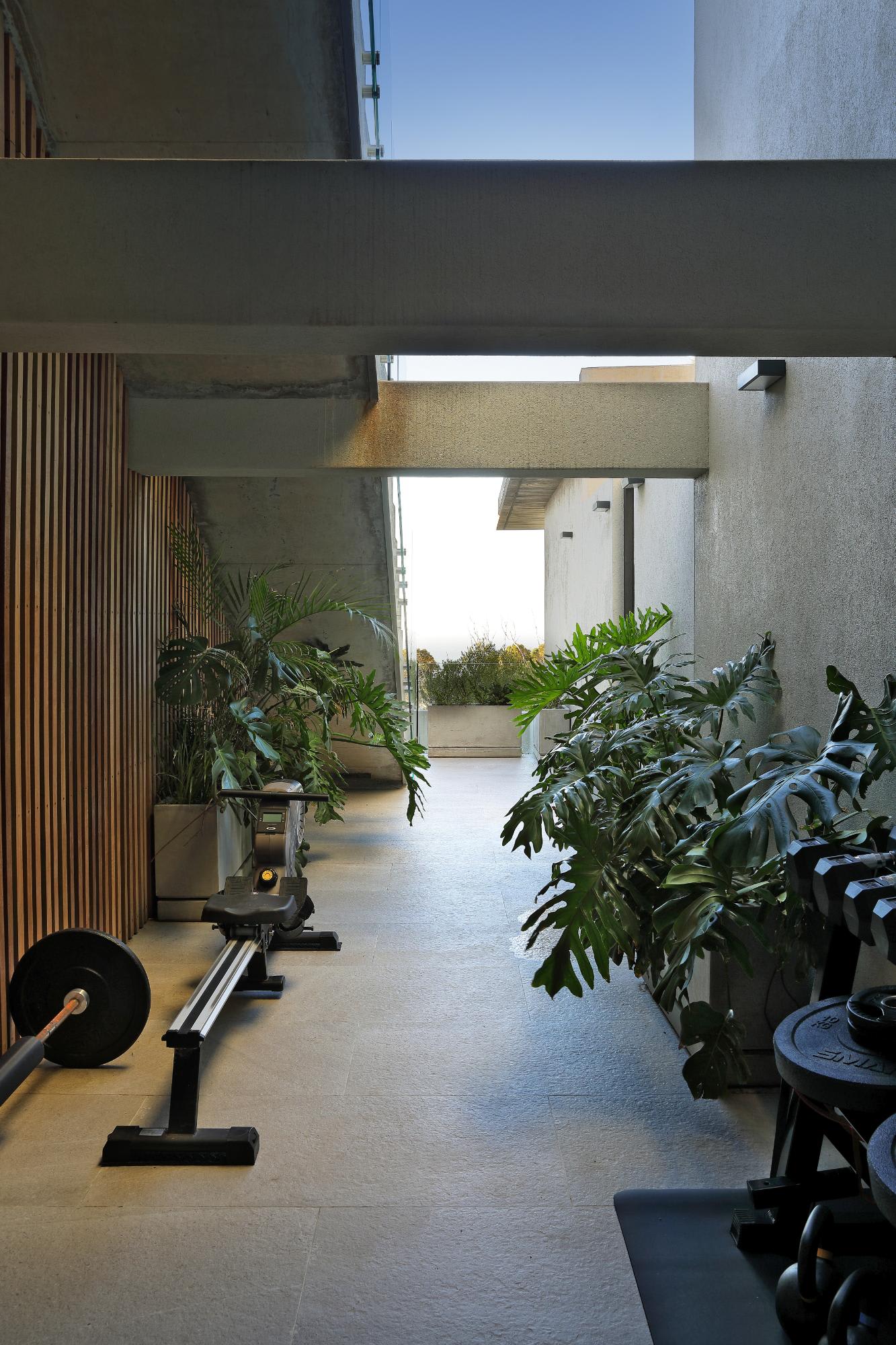 property_[object Object]_26