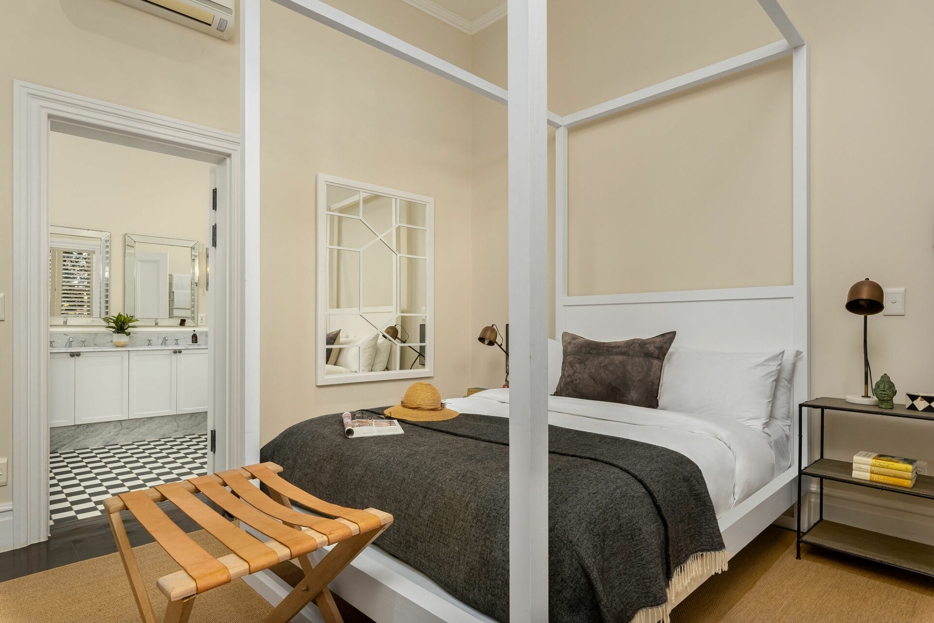 property_[object Object]_6