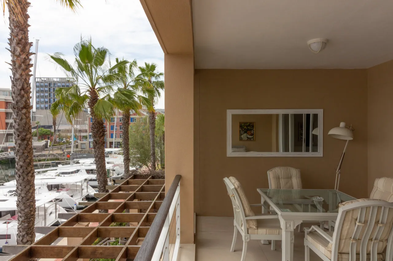 property_[object Object]_9