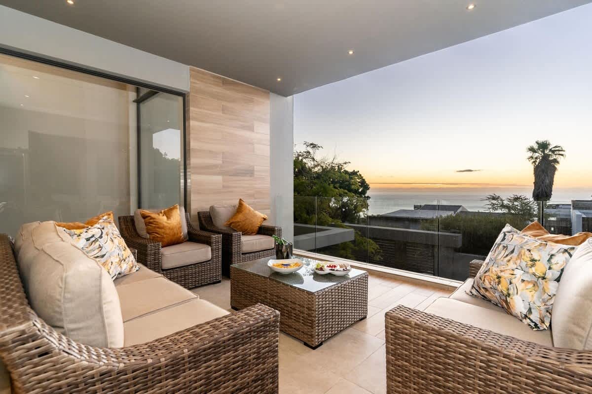 property_[object Object]_12