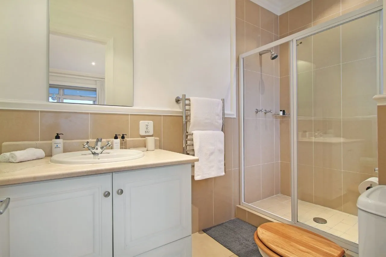 property_[object Object]_16