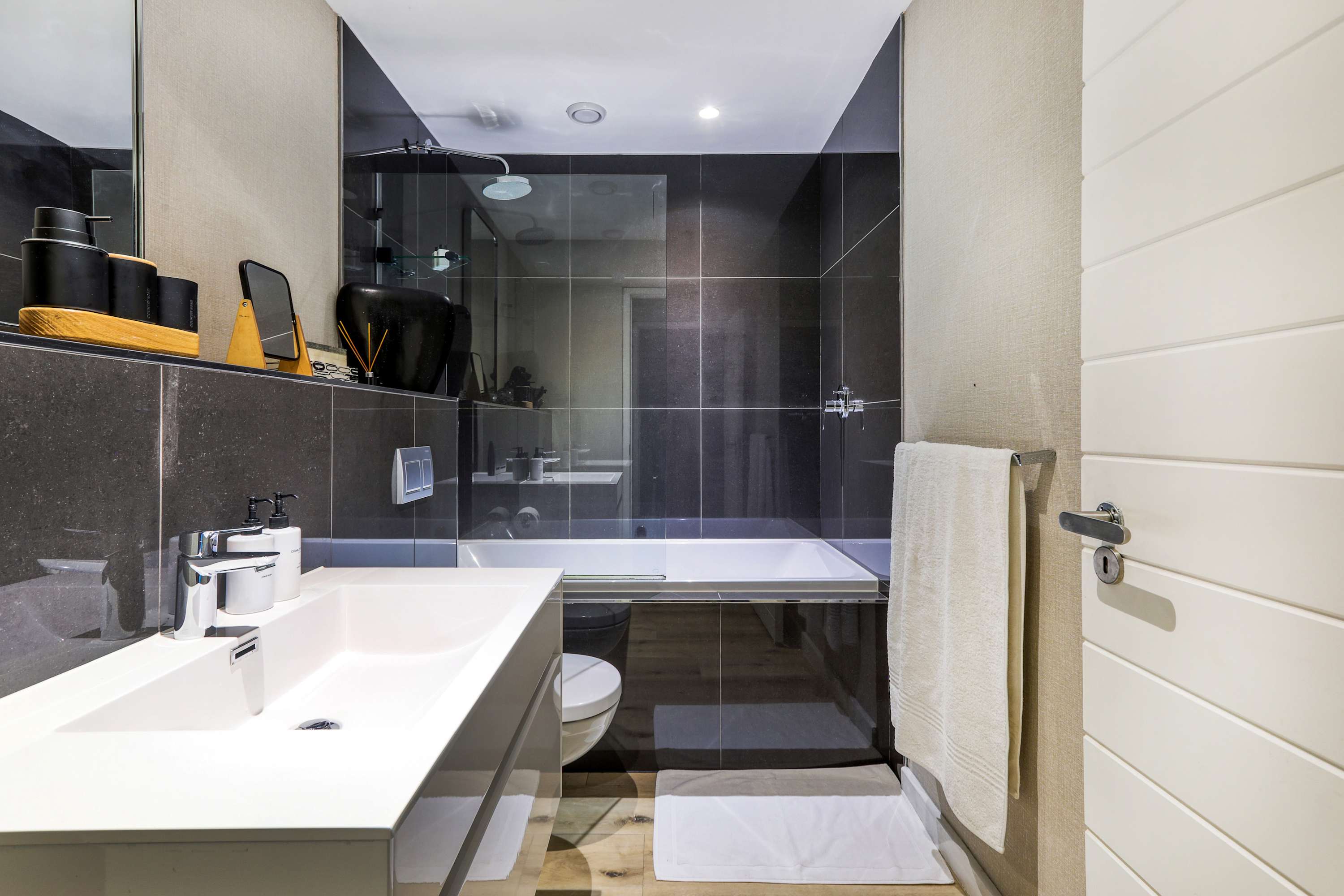 property_[object Object]_14