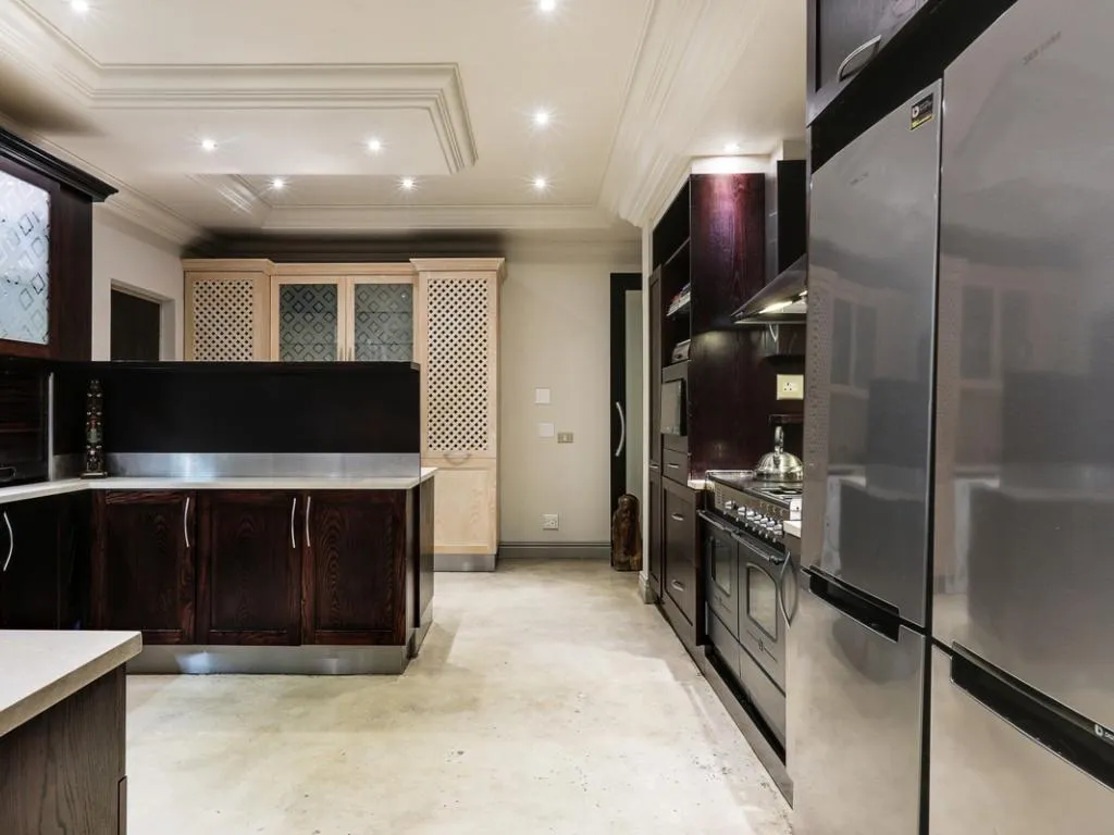 property_[object Object]_14