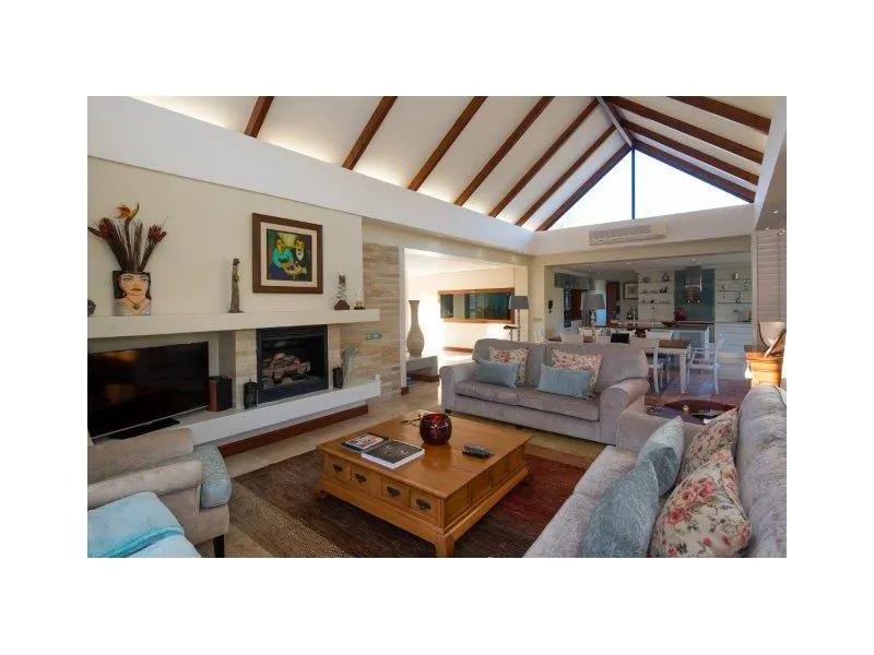 property_[object Object]_16