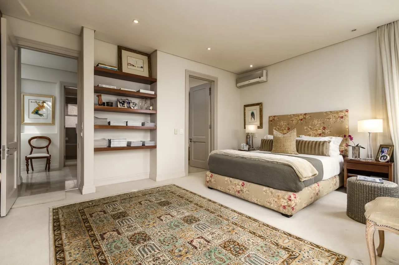 property_[object Object]_32