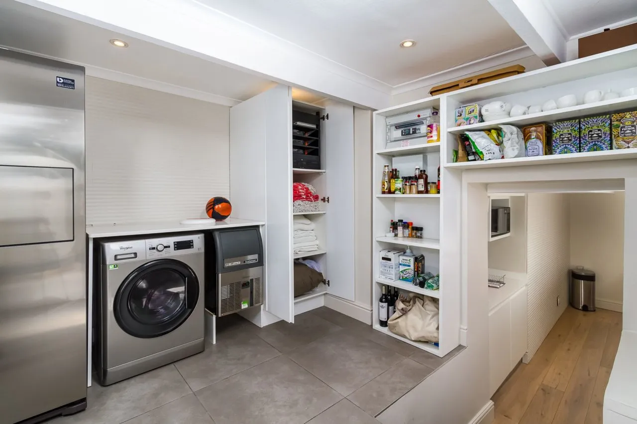 property_[object Object]_8