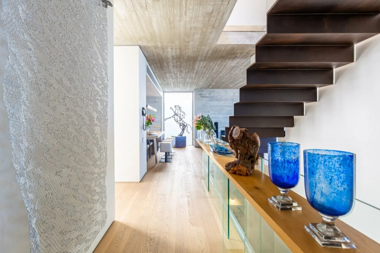 property_[object Object]_10