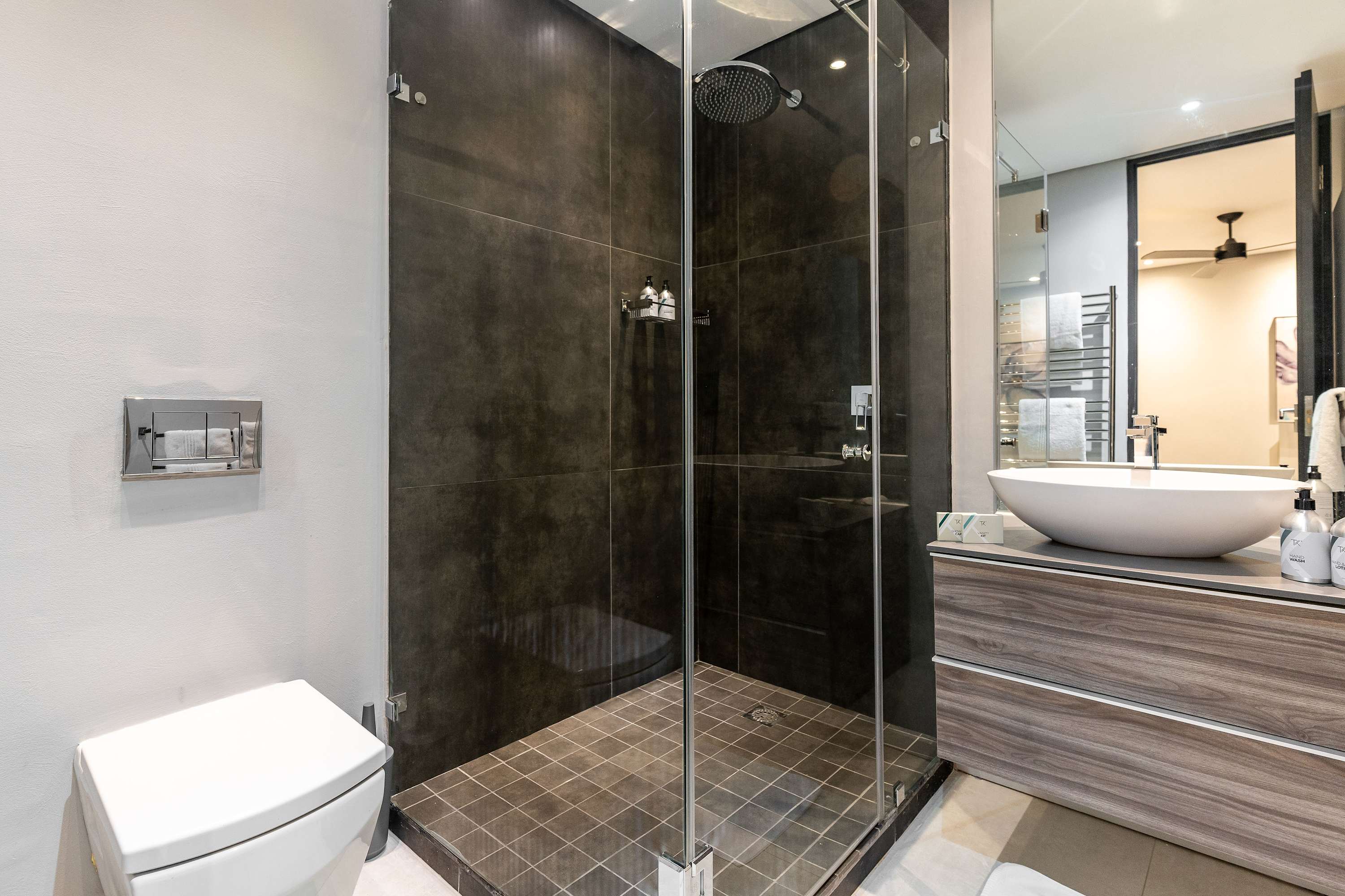 property_[object Object]_37