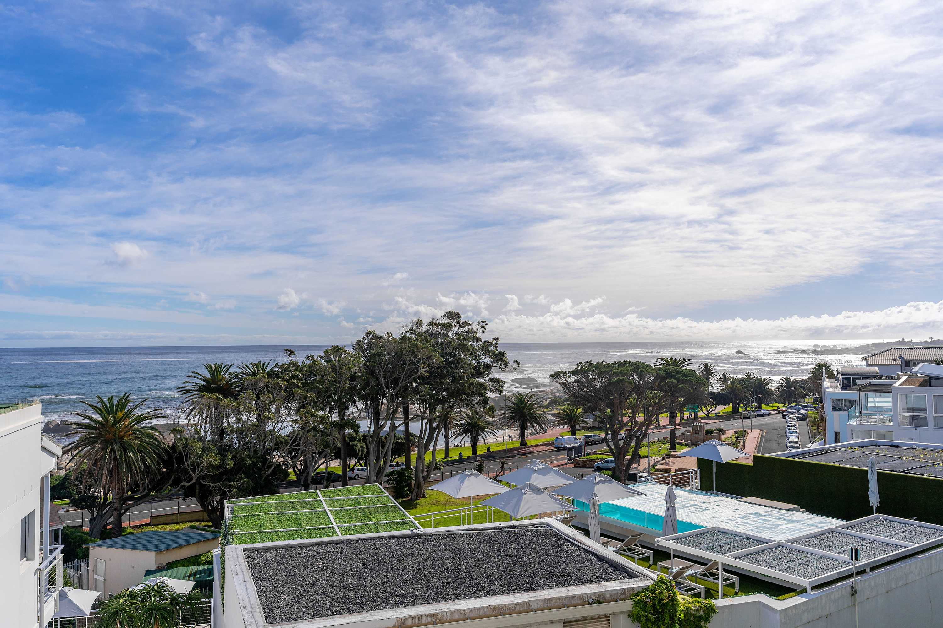 Caprice Bay, Camps Bay