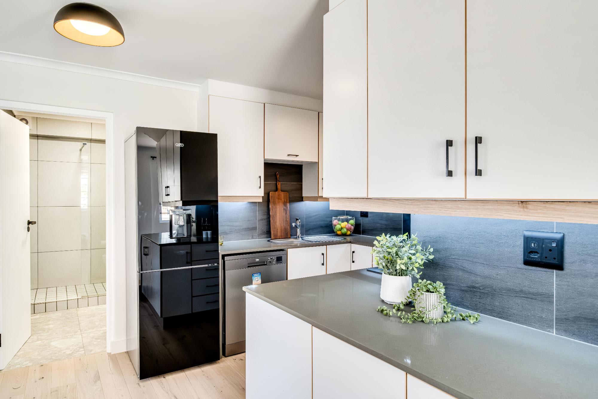 property_[object Object]_15