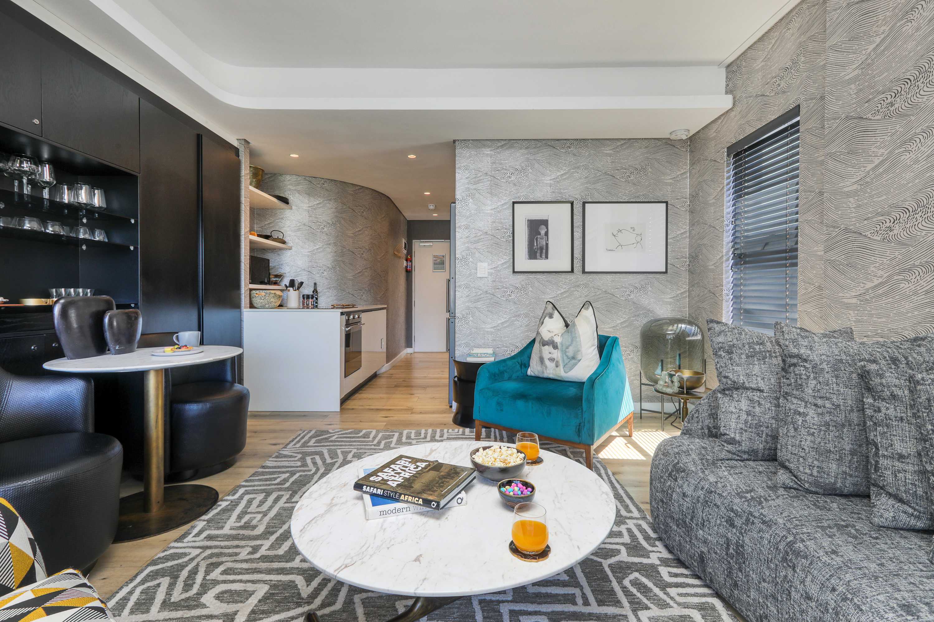 property_[object Object]_7