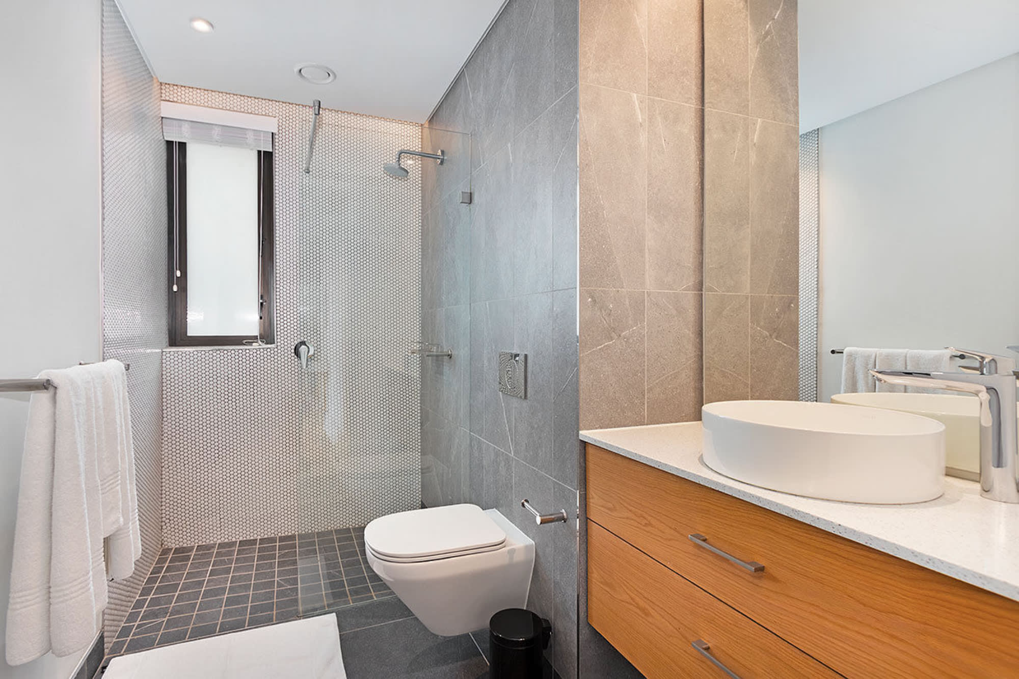 property_[object Object]_12