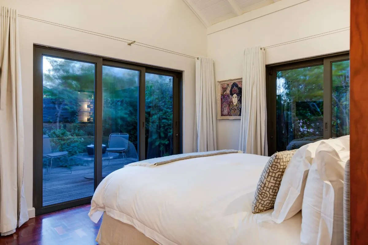 property_[object Object]_13