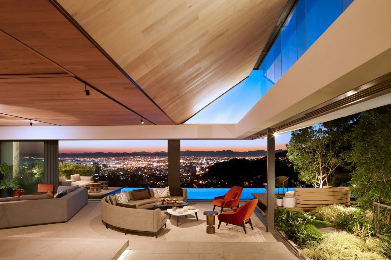 property_[object Object]_7