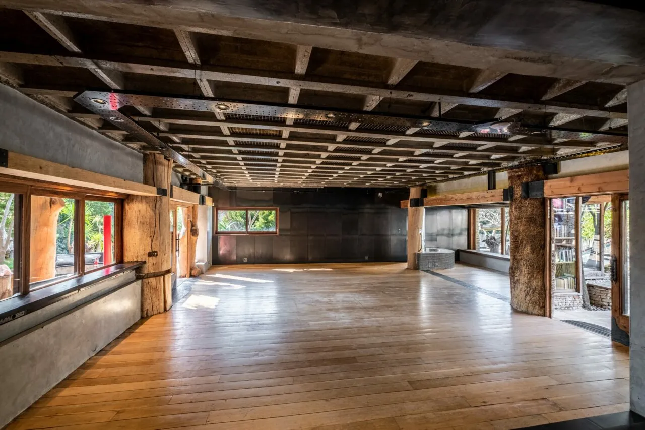 property_[object Object]_13