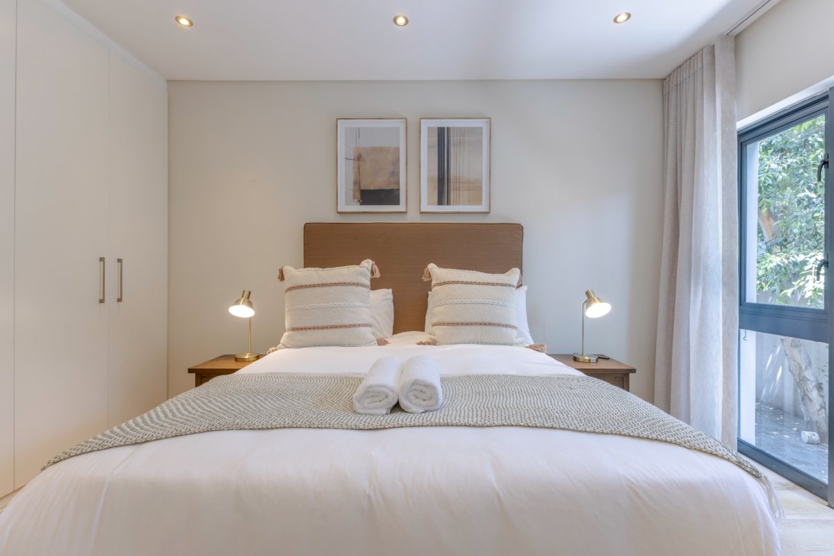 property_[object Object]_9