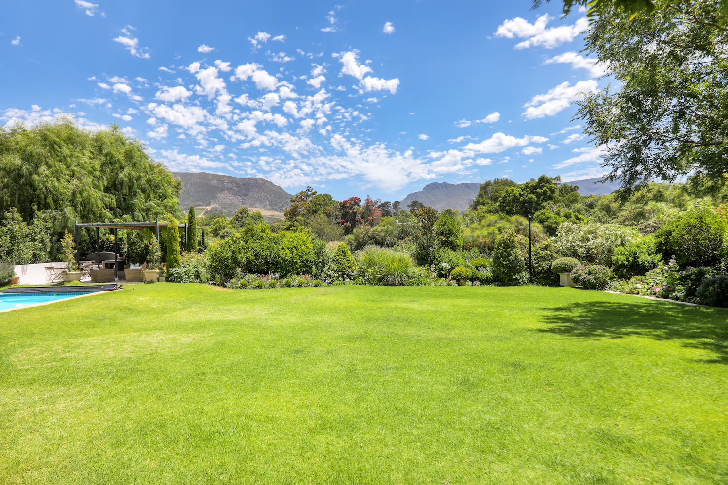 property_[object Object]_25