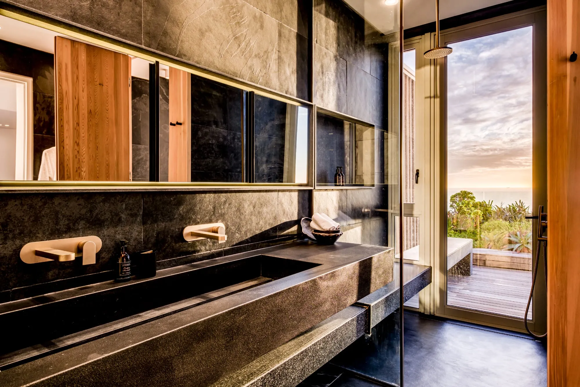 property_[object Object]_34