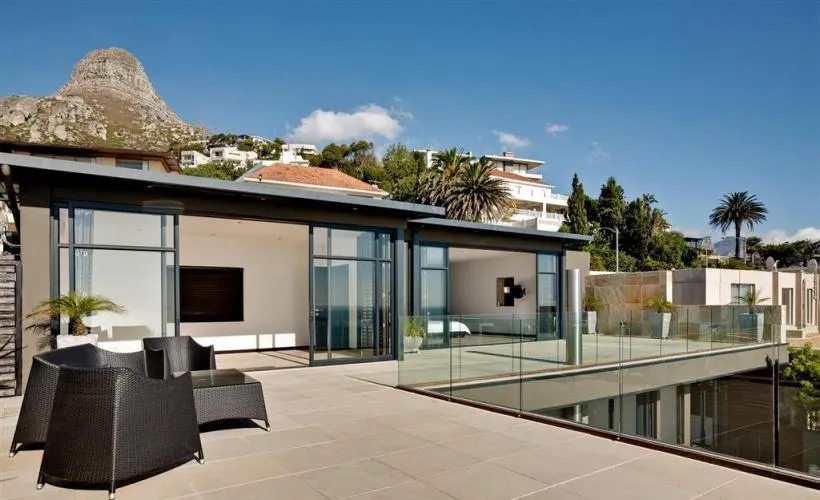 Kloof Heights, Bantry Bay