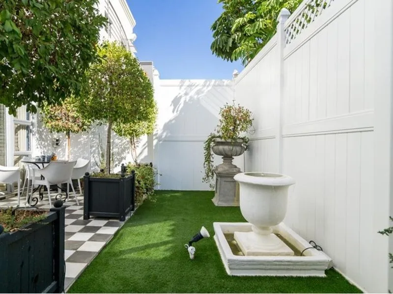 property_[object Object]_5