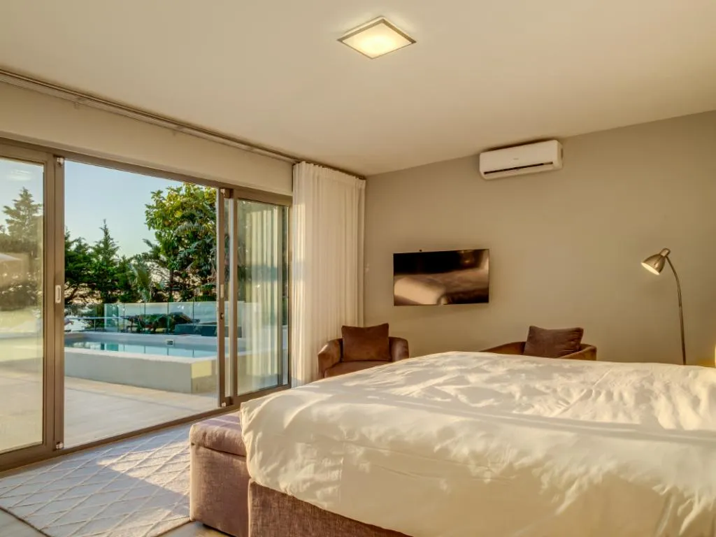 property_[object Object]_4