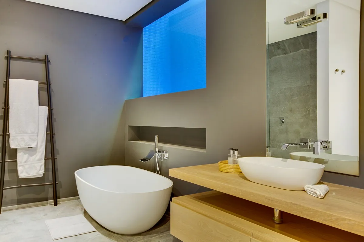 property_[object Object]_6