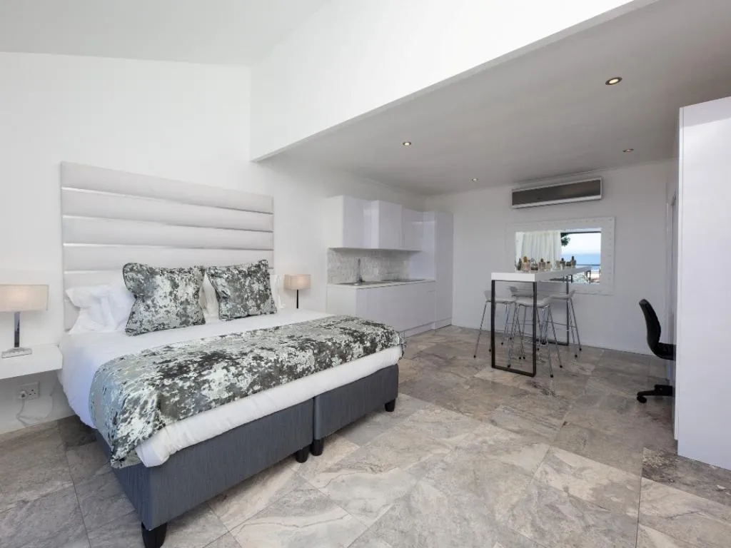 property_[object Object]_6