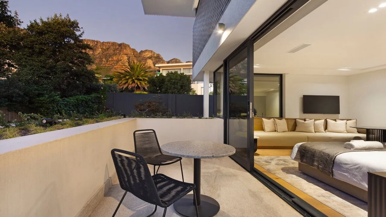 property_[object Object]_18