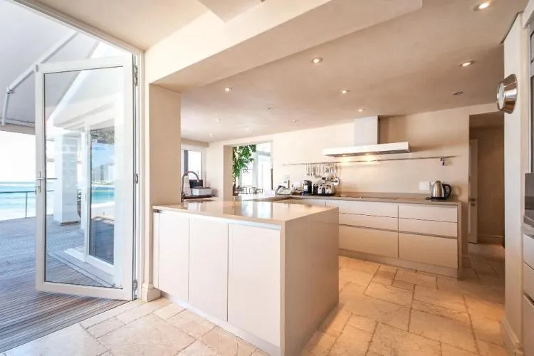 property_[object Object]_9