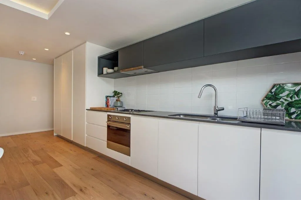 property_[object Object]_11