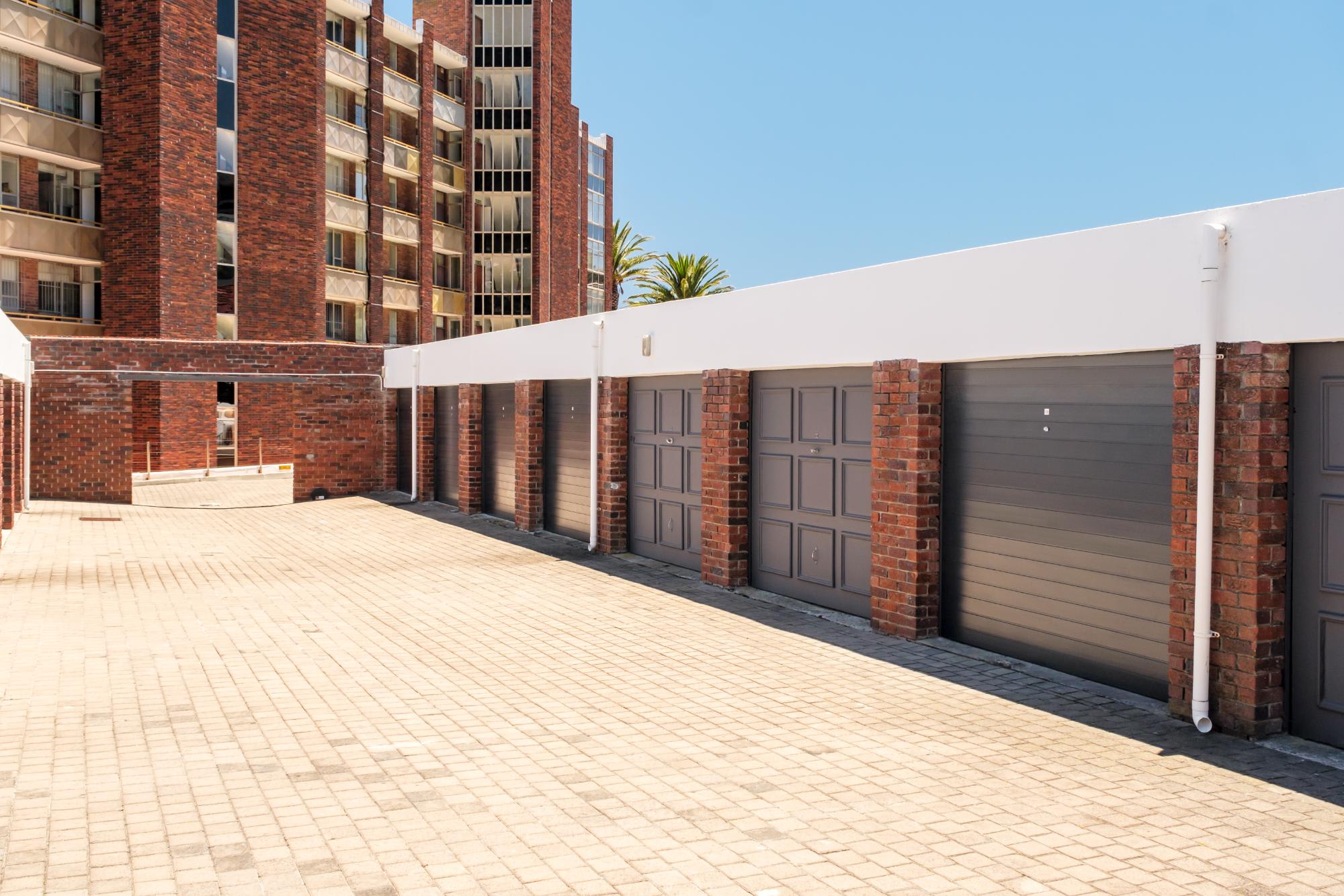 property_[object Object]_36