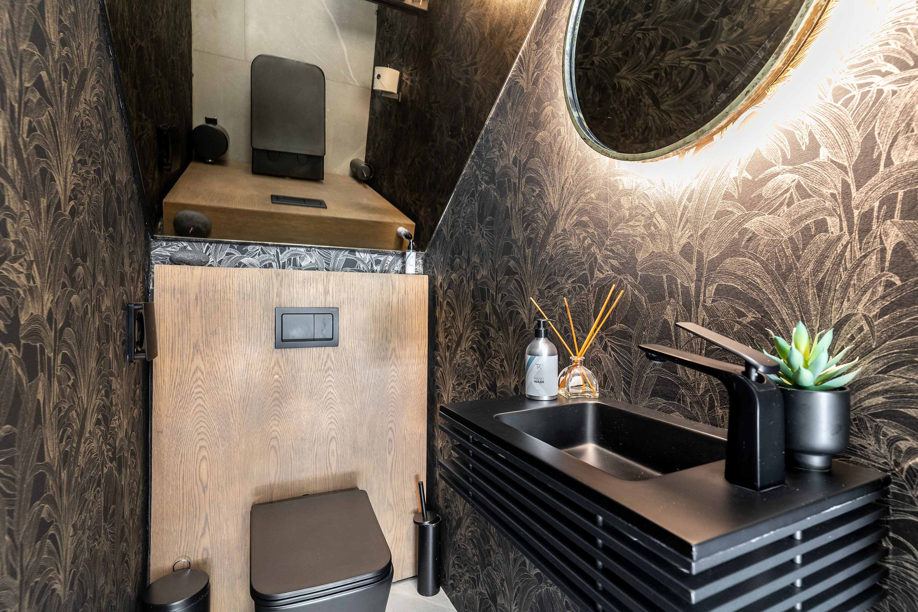 property_[object Object]_15