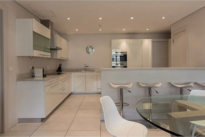 property_[object Object]_6