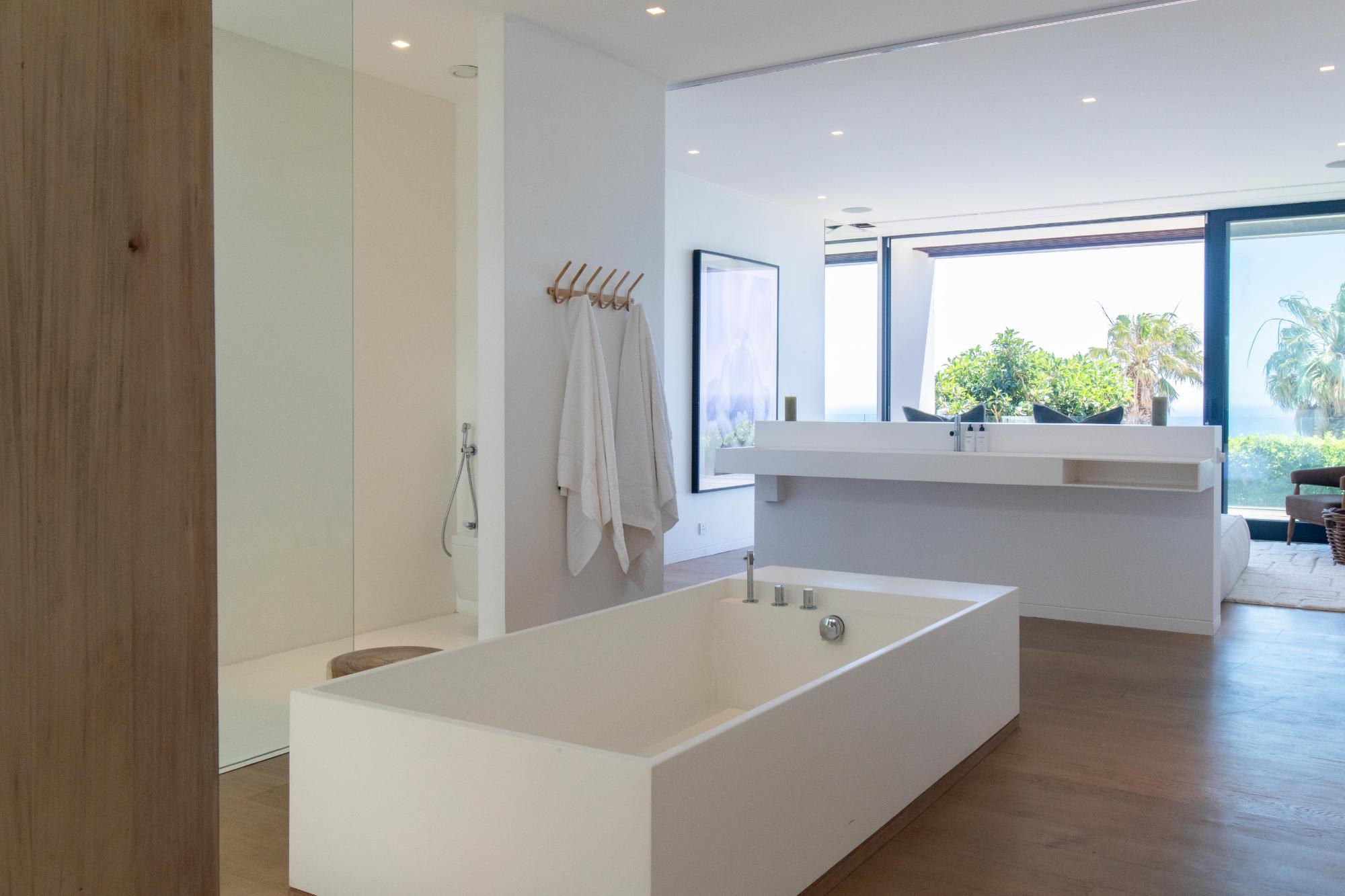 property_[object Object]_13