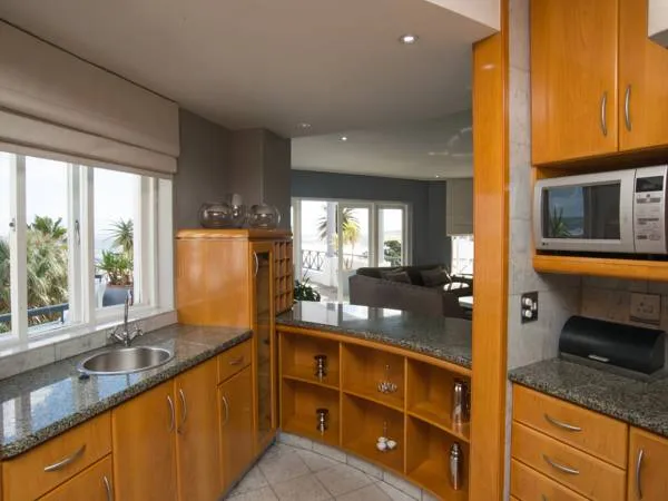 property_[object Object]_10