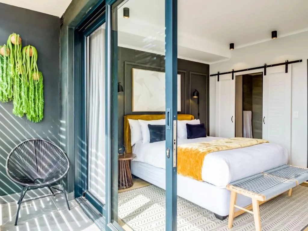 property_[object Object]_15