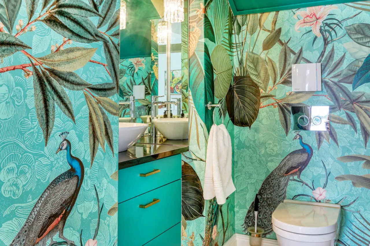 property_[object Object]_17