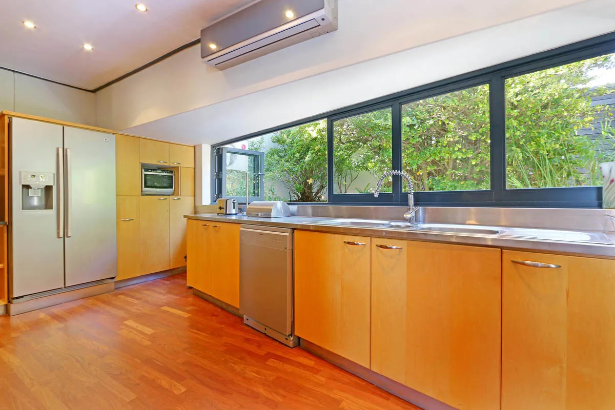 property_[object Object]_18