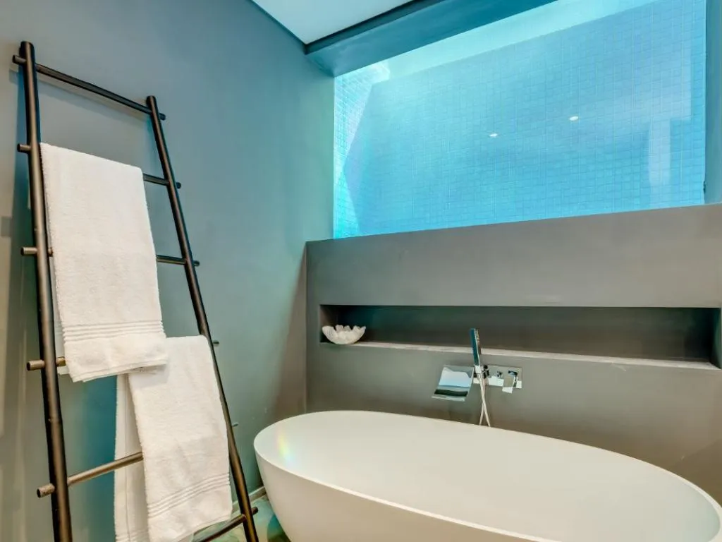 property_[object Object]_26