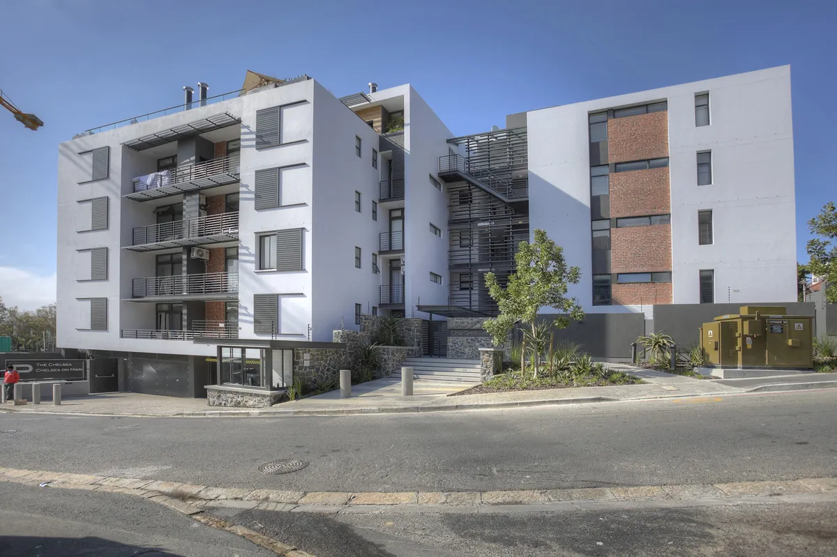 The Chelsea G01, Green Point