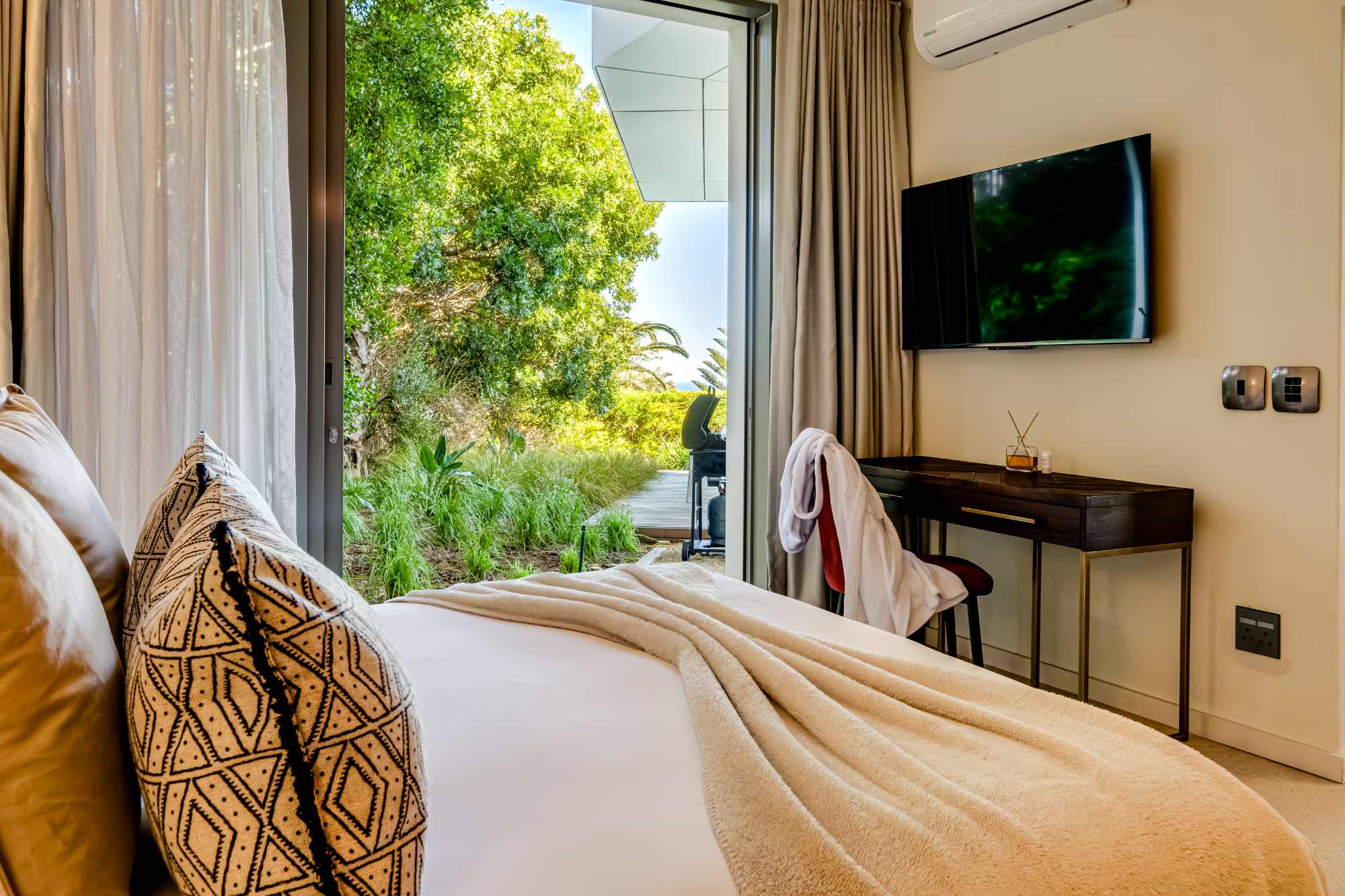 property_[object Object]_36