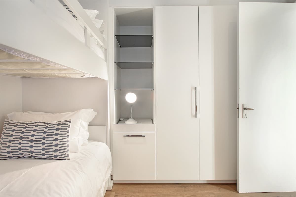 property_[object Object]_36