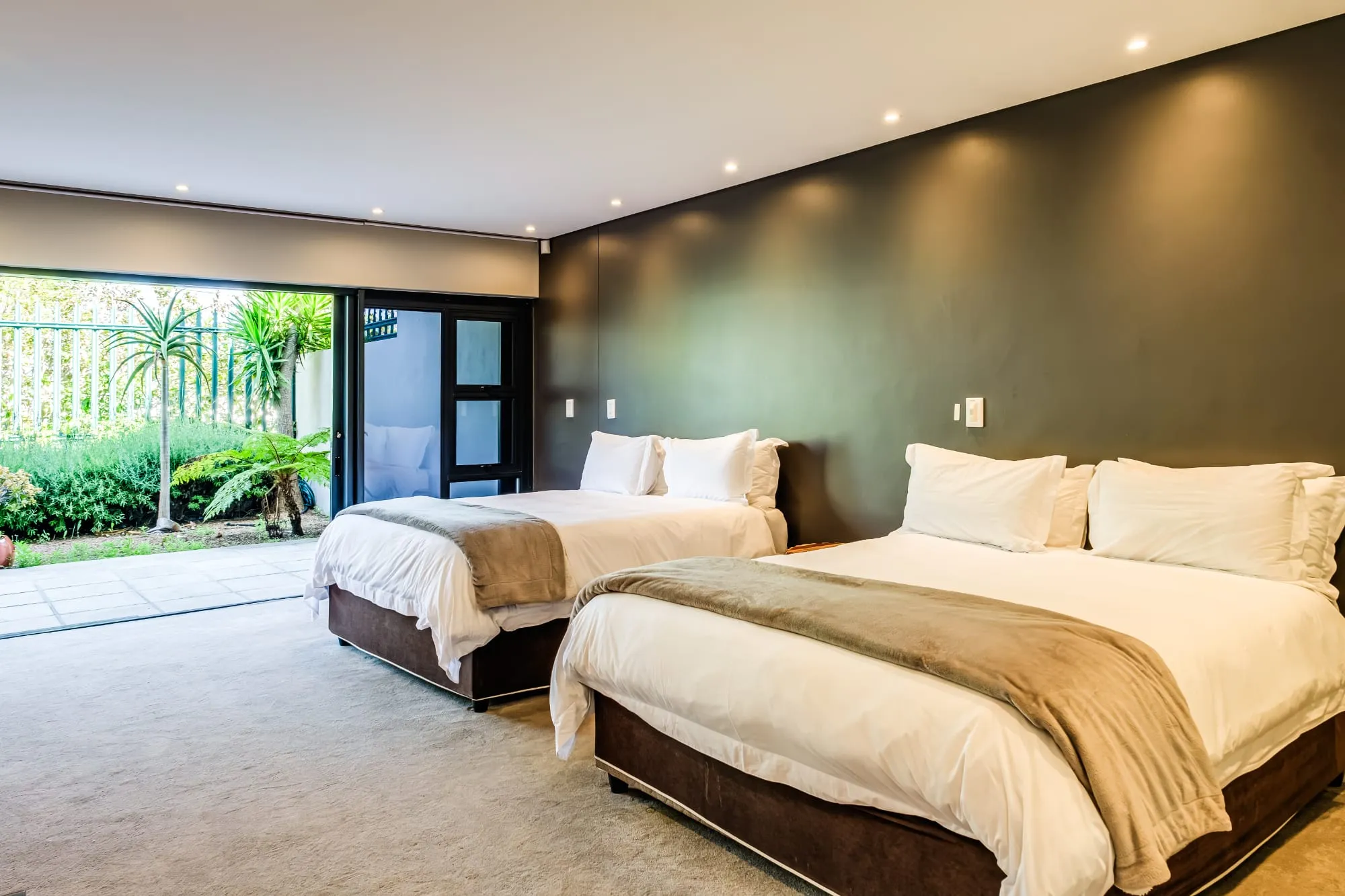 property_[object Object]_23