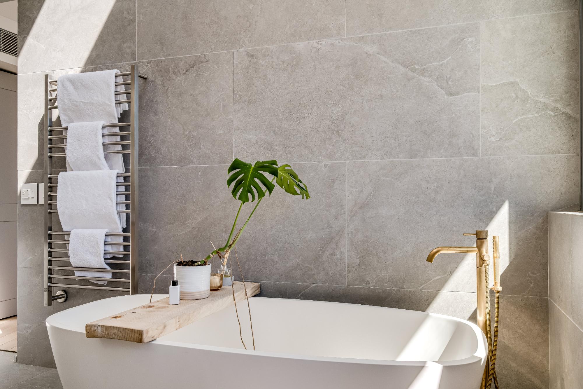 property_[object Object]_23